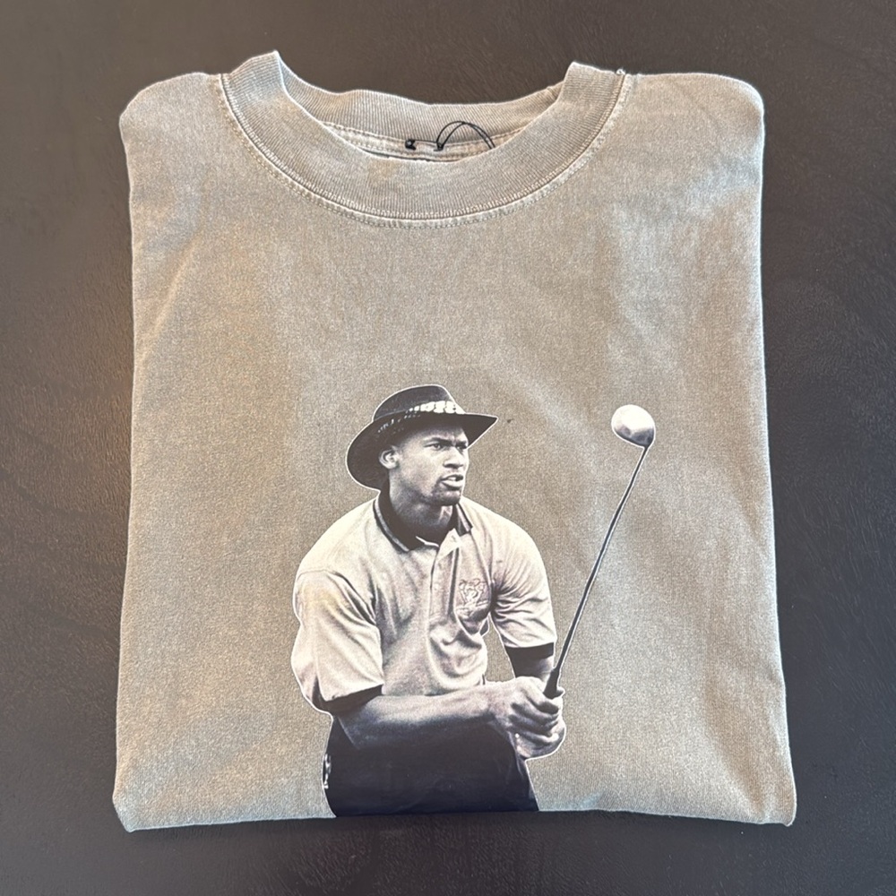 Washed Gray Vintage Golf Tee - Size L